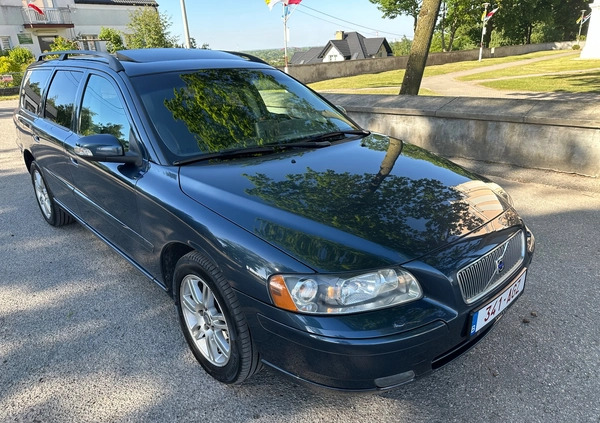 Volvo V70 cena 23900 przebieg: 240000, rok produkcji 2007 z Okonek małe 781